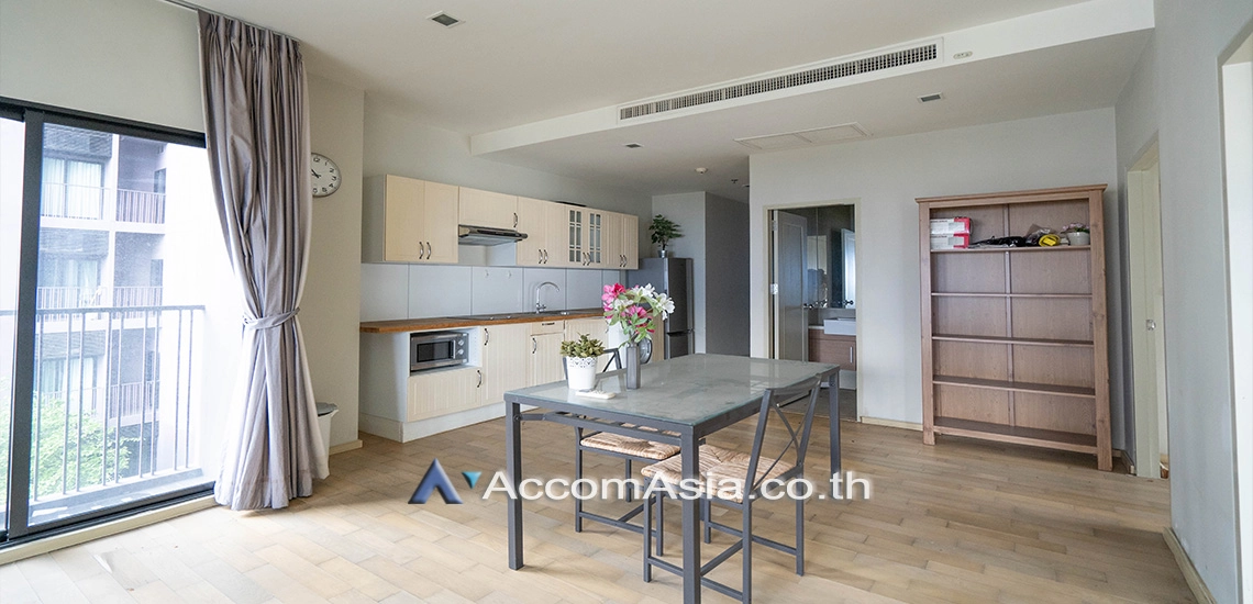  2 Bedrooms  Condominium For Rent & Sale in Sukhumvit, Bangkok  near BTS Ekkamai (AA20965)