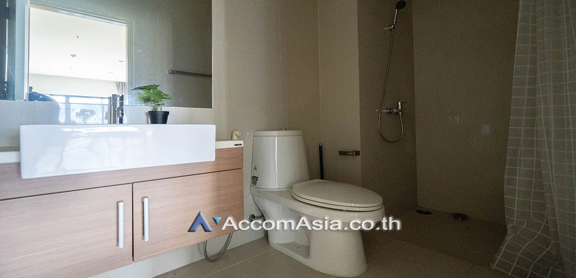 5  2 br Condominium for rent and sale in Sukhumvit ,Bangkok BTS Ekkamai at Noble Reveal AA20965