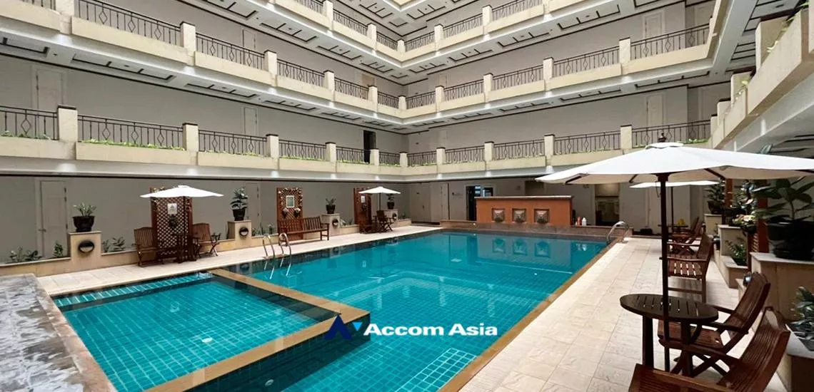  2 Bedrooms  Condominium For Rent in Sukhumvit, Bangkok  near BTS Asok - MRT Sukhumvit (AA20985)