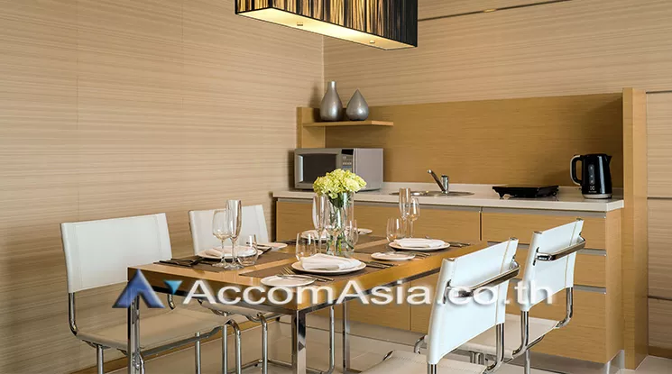  1 Bedroom  Apartment For Rent in Sathorn, Bangkok  (AA21010)