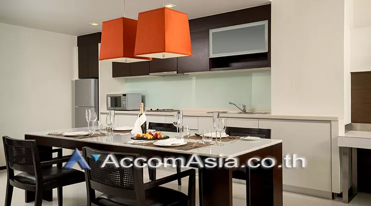  2 Bedrooms  Apartment For Rent in Sathorn, Bangkok  (AA21012)