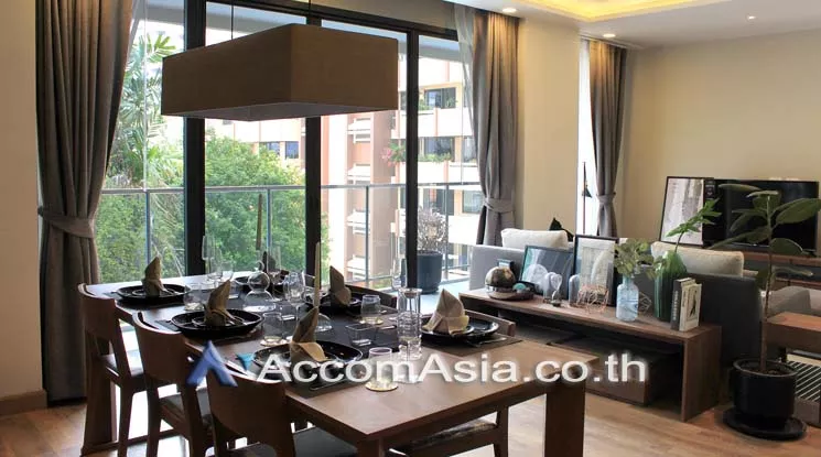 Pet friendly |  3 Bedrooms  Apartment For Rent in Sukhumvit, Bangkok  near BTS Phrom Phong (AA21015)