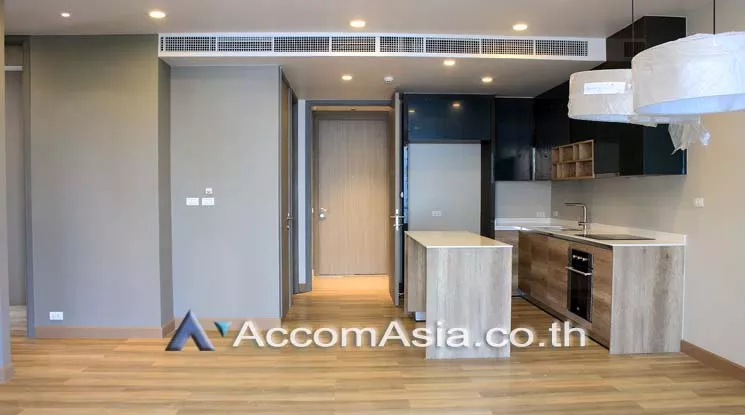  2 Bedrooms  Apartment For Rent in Sukhumvit, Bangkok  near BTS Phrom Phong (AA21018)