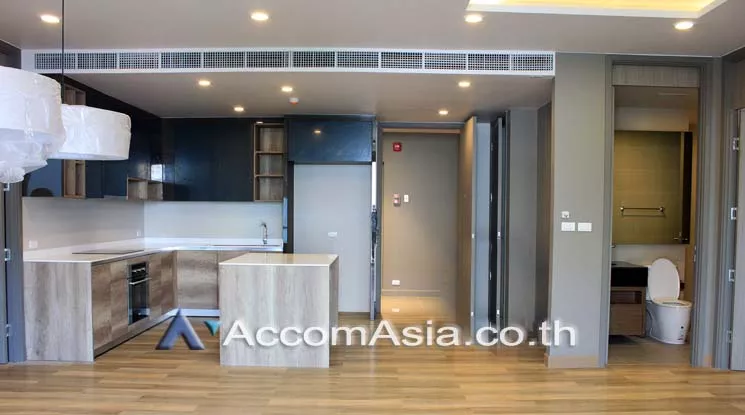  2 Bedrooms  Apartment For Rent in Sukhumvit, Bangkok  near BTS Phrom Phong (AA21019)