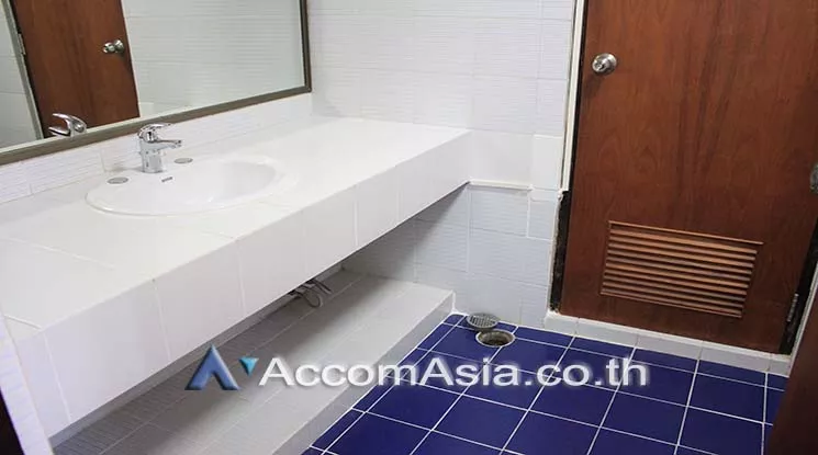 9  3 br Apartment For Rent in Sukhumvit ,Bangkok BTS Phrom Phong at Peaceful and Greenery AA21050