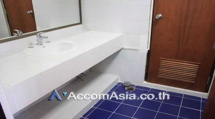 12  3 br Apartment For Rent in Sukhumvit ,Bangkok BTS Phrom Phong at Peaceful and Greenery AA21052