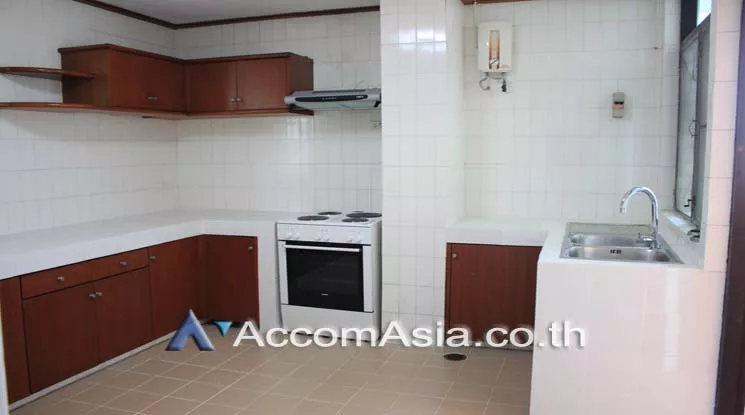 5  3 br Apartment For Rent in Sukhumvit ,Bangkok BTS Phrom Phong at Peaceful and Greenery AA21052