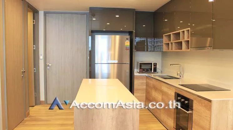  2 Bedrooms  Apartment For Rent in Sukhumvit, Bangkok  near BTS Phrom Phong (AA21078)