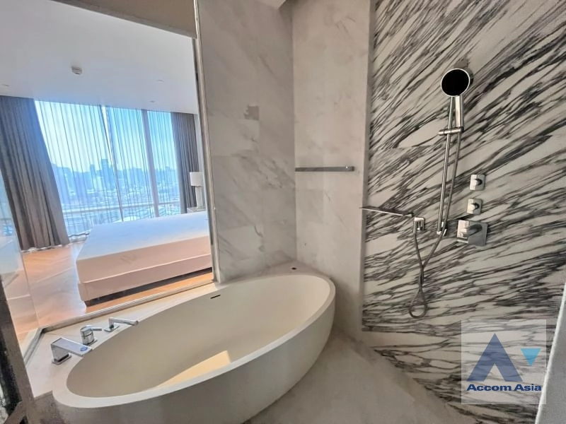 16  2 br Condominium For Rent in Sathorn ,Bangkok BTS Saphan Taksin at Four Seasons Private Residences AA21103