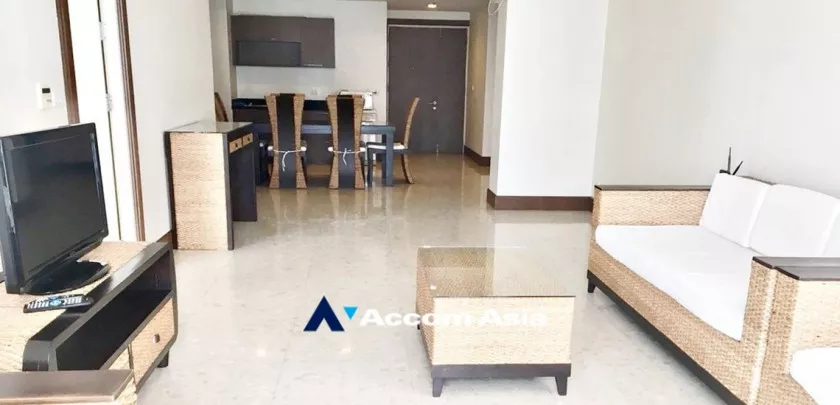  2 Bedrooms  Condominium For Rent in Sukhumvit, Bangkok  near BTS Ekkamai (AA21113)