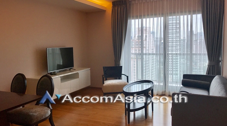 Corner Unit |  2 Bedrooms  Condominium For Rent & Sale in Sukhumvit, Bangkok  near BTS Thong Lo (AA21122)