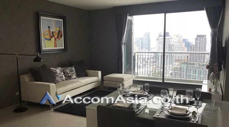  2 Bedrooms  Condominium For Rent in Sukhumvit, Bangkok  near BTS Ekkamai (AA21161)