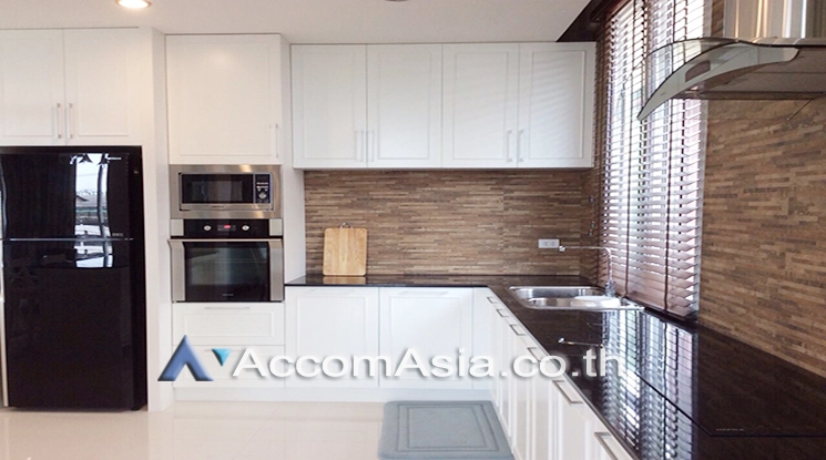 5  7 br Townhouse for rent and sale in sukhumvit ,Bangkok BTS Phra khanong AA21165