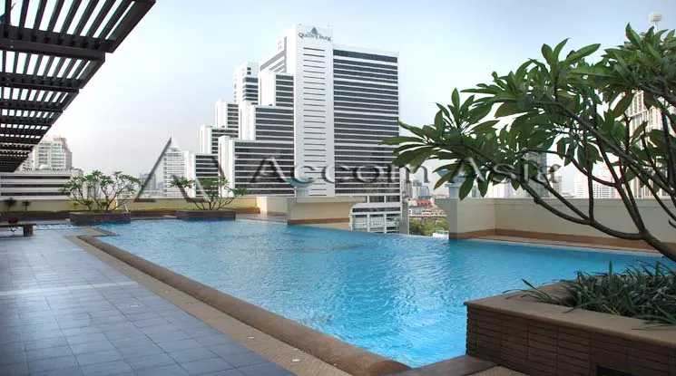  2 Bedrooms  Condominium For Rent in Sukhumvit, Bangkok  near BTS Phrom Phong (AA21184)