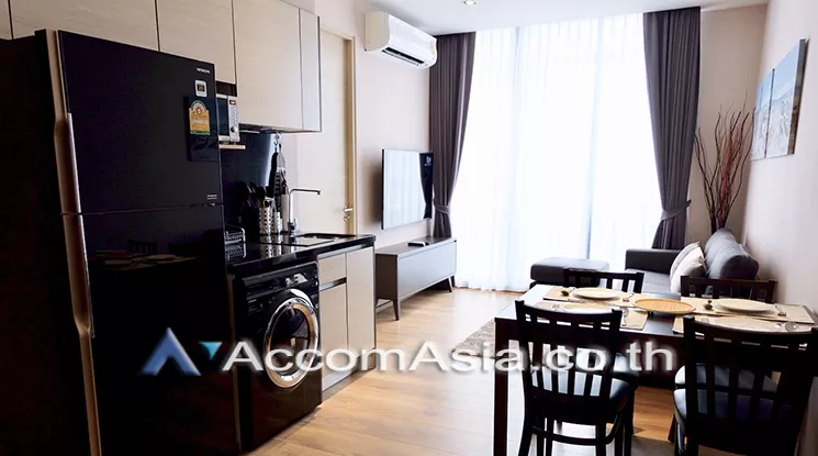  2 Bedrooms  Condominium For Rent in Sukhumvit, Bangkok  near BTS Phrom Phong (AA21194)