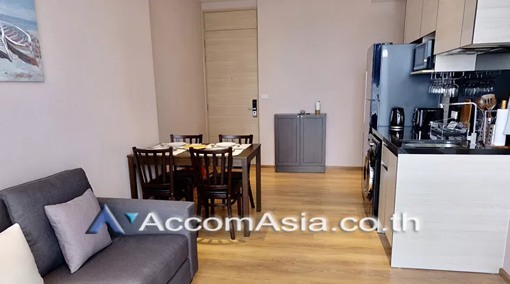  2 Bedrooms  Condominium For Rent in Sukhumvit, Bangkok  near BTS Phrom Phong (AA21194)