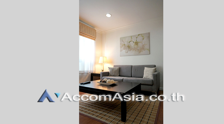  2 Bedrooms  Condominium For Rent in Sukhumvit, Bangkok  near BTS Phrom Phong (AA21203)