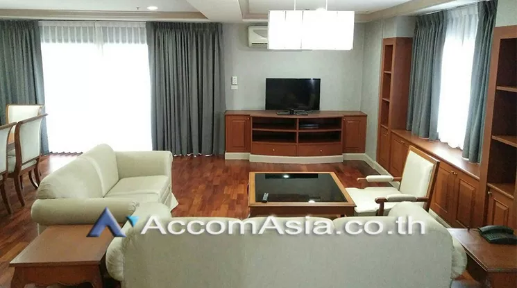 Big Balcony |  3 Bedrooms  Apartment For Rent in Sukhumvit, Bangkok  near BTS Asok - MRT Sukhumvit (AA21300)