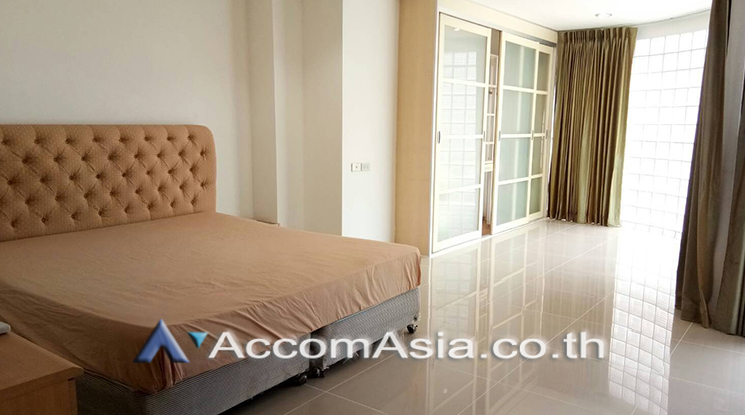  2 Bedrooms  Condominium For Rent in Sukhumvit, Bangkok  near BTS Thong Lo (AA21309)