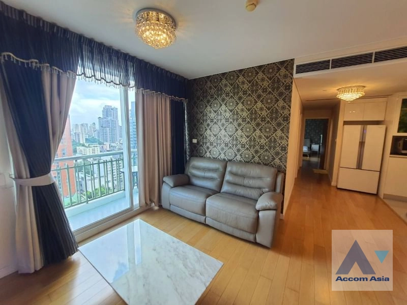  3 Bedrooms  Condominium For Rent in Sukhumvit, Bangkok  near BTS Asok - MRT Sukhumvit (AA21316)