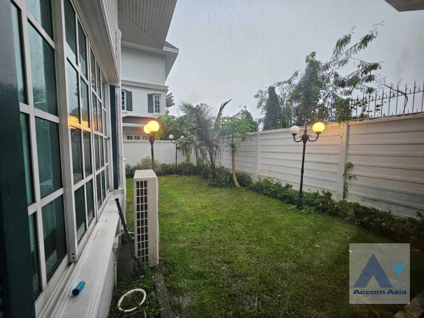 45  4 br House for rent and sale in Bang Na ,Bangkok BTS Bearing at Fantasia Villa 3  AA21327