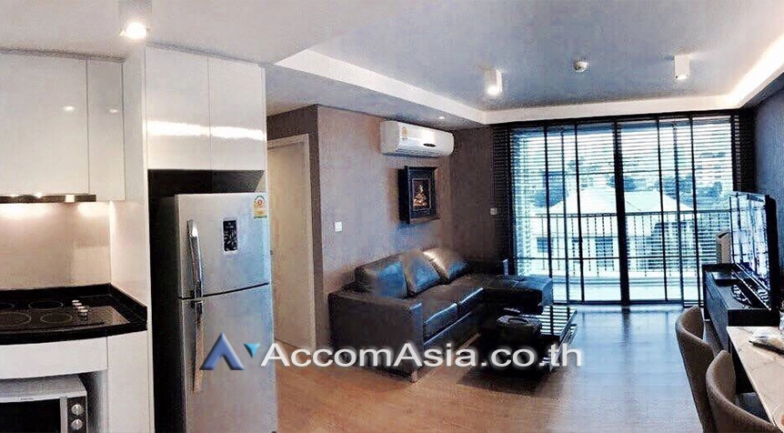  2 Bedrooms  Condominium For Rent in Sukhumvit, Bangkok  near BTS Phrom Phong (AA21374)