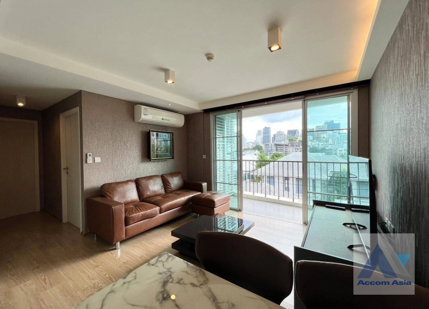  2 Bedrooms  Condominium For Rent in Sukhumvit, Bangkok  near BTS Phrom Phong (AA21374)