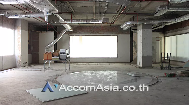  1  Office Space For Sale in Silom ,Bangkok BTS Chong Nonsi at Surawong Watthanakhan Building AA21438