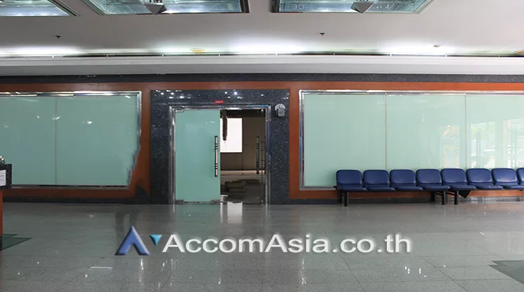 6  Office Space For Sale in Silom ,Bangkok BTS Chong Nonsi at Surawong Watthanakhan Building AA21438