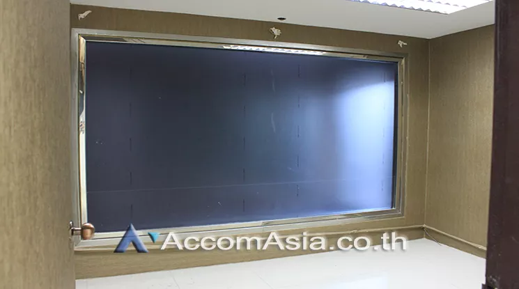 4  Office Space For Sale in Silom ,Bangkok BTS Chong Nonsi at Surawong Watthanakhan Building AA21439