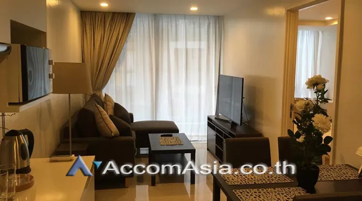  1 Bedroom  Condominium For Rent in Sukhumvit, Bangkok  near BTS Phrom Phong (AA21447)