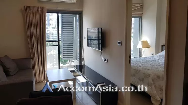  1 Bedroom  Condominium For Rent in Sukhumvit, Bangkok  near BTS Thong Lo (AA21476)