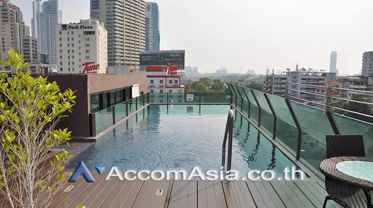  2 Bedrooms  Condominium For Sale in Sukhumvit, Bangkok  near BTS Thong Lo (AA21494)
