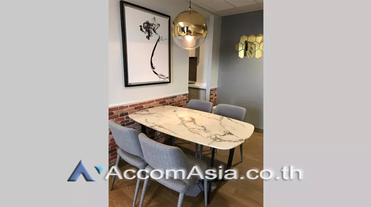  2 Bedrooms  Condominium For Rent in Sukhumvit, Bangkok  near BTS Phrom Phong (AA21500)