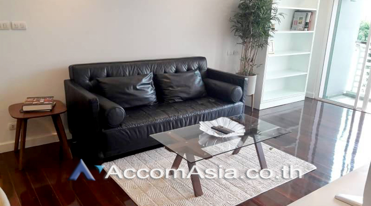  2 Bedrooms  Condominium For Rent in Sukhumvit, Bangkok  near BTS Ekkamai (AA21554)