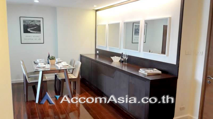  2 Bedrooms  Condominium For Rent in Sukhumvit, Bangkok  near BTS Ekkamai (AA21554)