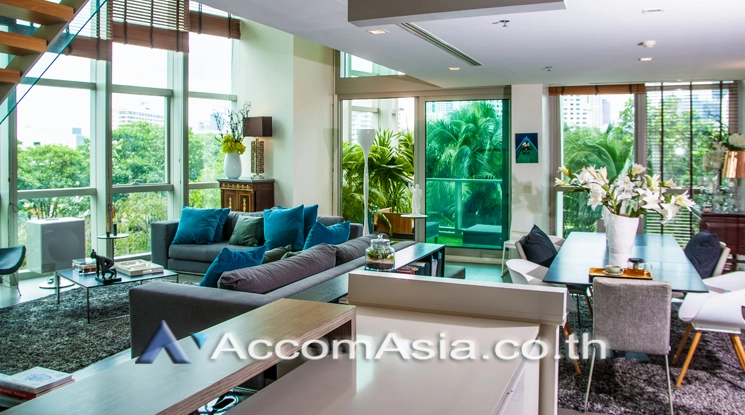 Double High Ceiling, Duplex Condo |  4 Bedrooms  Condominium For Sale in Charoennakhon, Bangkok  near BTS Krung Thon Buri (AA21572)