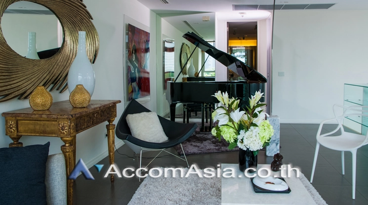 5  4 br Condominium For Sale in Charoennakorn ,Bangkok BTS Krung Thon Buri at The River Condominium AA21572