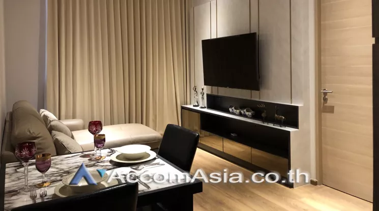  1 Bedroom  Condominium For Rent in Sukhumvit, Bangkok  near BTS Phrom Phong (AA21600)