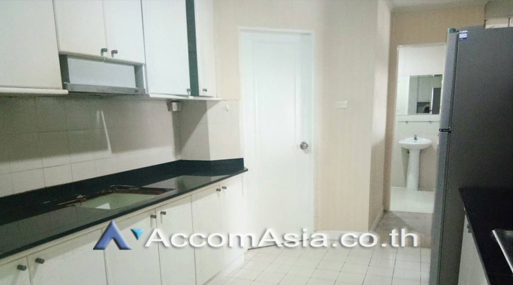  2 Bedrooms  Condominium For Rent in Sukhumvit, Bangkok  near BTS Thong Lo (AA21613)