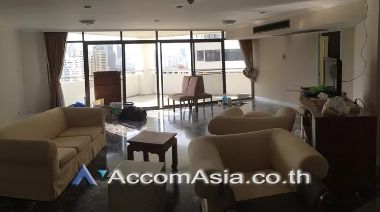  3 Bedrooms  Condominium For Rent in Sukhumvit, Bangkok  near BTS Thong Lo (AA21615)