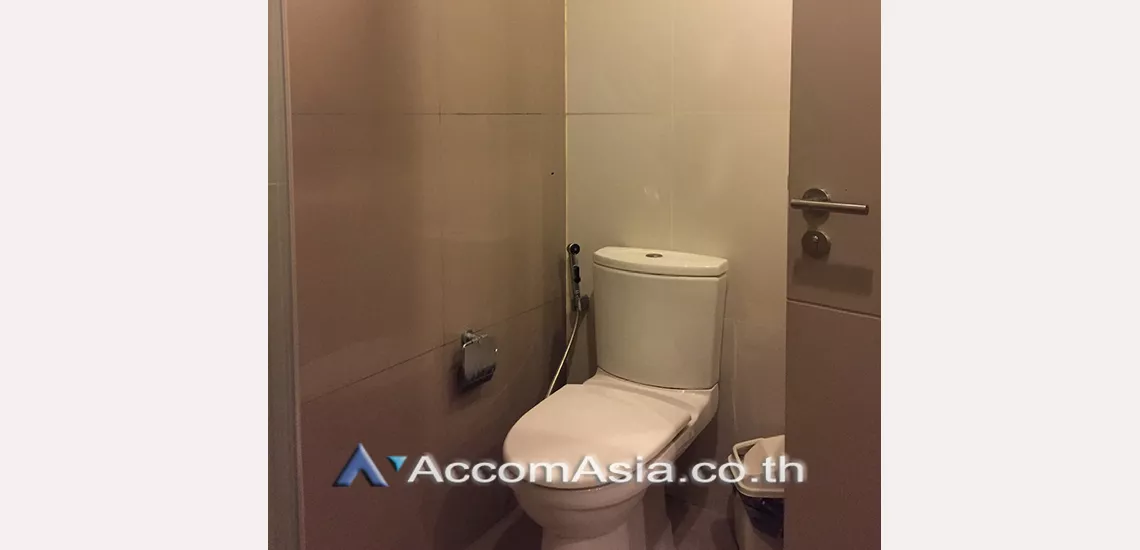 10  1 br Condominium for rent and sale in Ratchadaphisek ,Bangkok BTS Thong Lo - ARL Ramkhamhaeng at The Capital Ekamai Thonglor AA21632