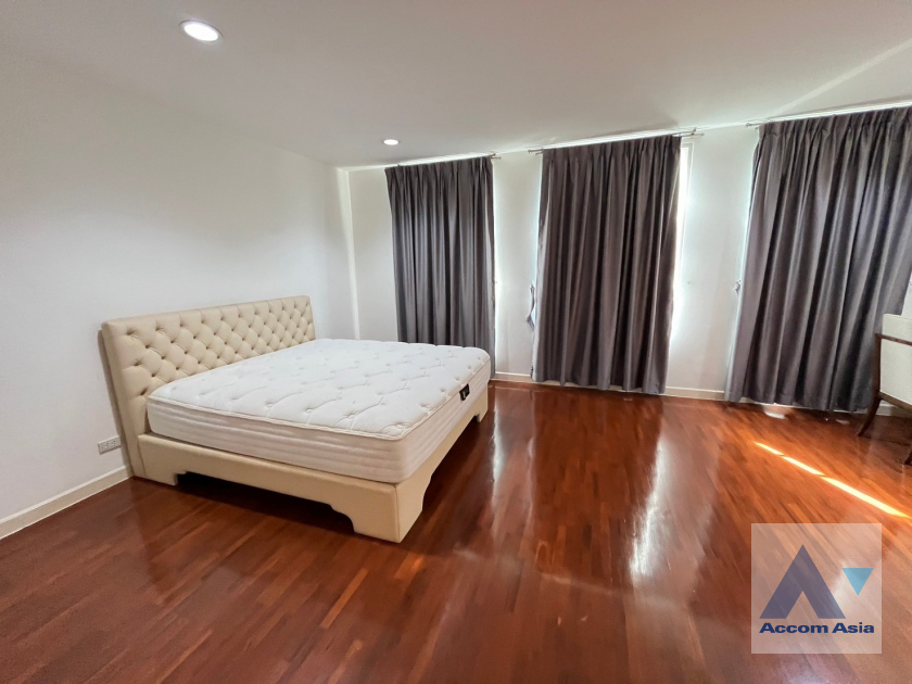 6  4 br House For Rent in Sukhumvit ,Bangkok BTS Thong Lo at Baan Klang Krung Thonglor AA21668