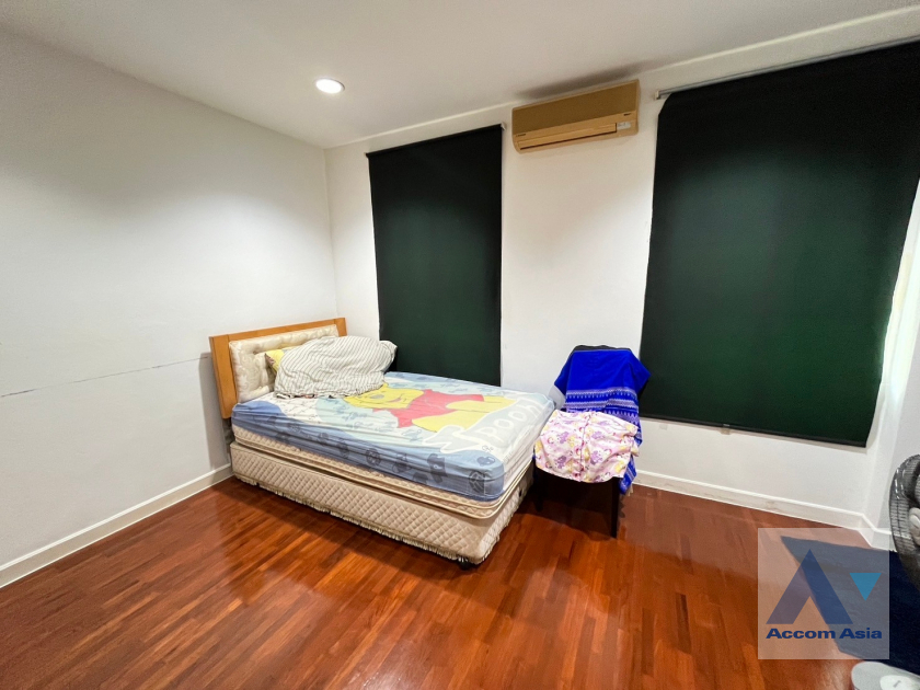 10  4 br House For Rent in Sukhumvit ,Bangkok BTS Thong Lo at Baan Klang Krung Thonglor AA21668