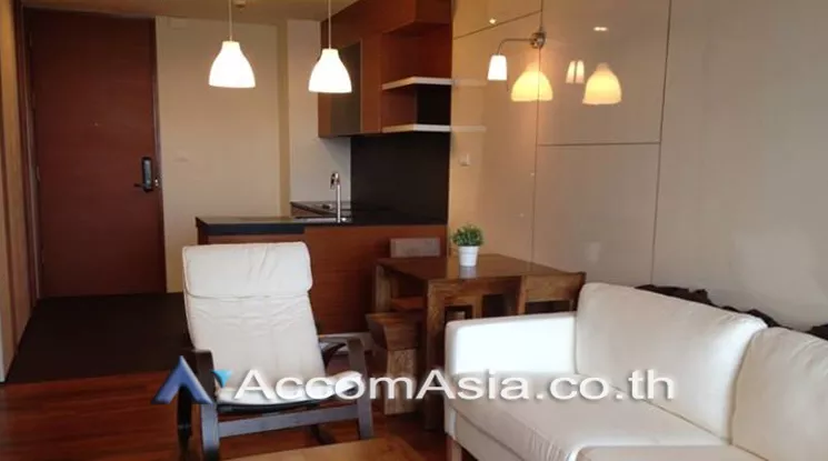  2 Bedrooms  Condominium For Rent in Sukhumvit, Bangkok  near BTS Thong Lo (AA21679)