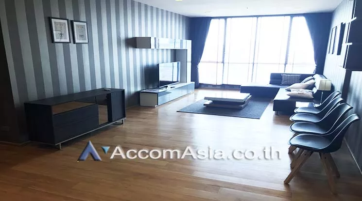  2 Bedrooms  Condominium For Rent in Sukhumvit, Bangkok  near BTS Nana (AA21707)