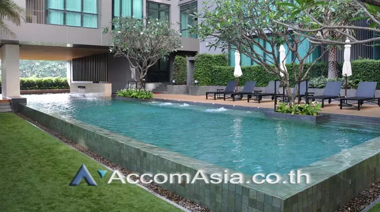  2 Bedrooms  Condominium For Rent in Sukhumvit, Bangkok  near BTS Asok (AA21771)