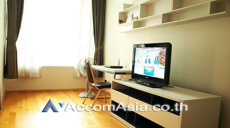  1 Bedroom  Condominium For Rent in Phaholyothin, Bangkok  near BTS Ratchathewi (AA21816)