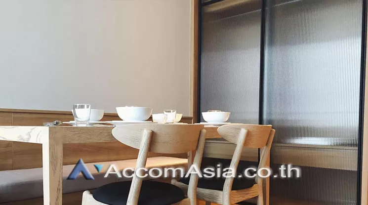  1 Bedroom  Condominium For Rent in Sukhumvit, Bangkok  near BTS Phrom Phong (AA21837)