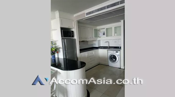  1 Bedroom  Condominium For Rent in Sukhumvit, Bangkok  near BTS Asok - MRT Sukhumvit (AA21863)